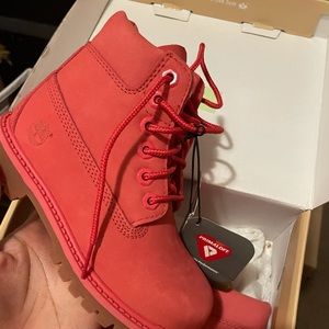 Toddler red boots 10c